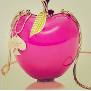 Kate Spade ♠️ Apple purse